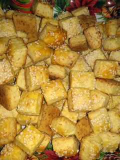 Sajtos szezámmagos kocka recept fotója