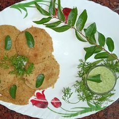 A picture of Oats idli.