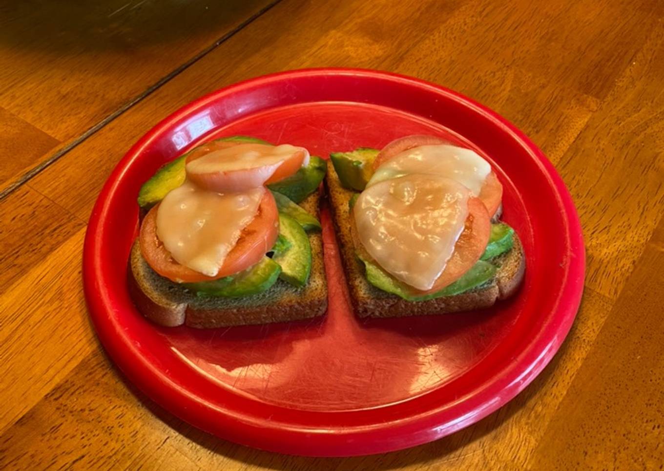 Cam avocado toast!