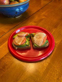 A picture of Cams Avocado Toast.