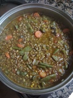 Una foto de Lentejas con verduras