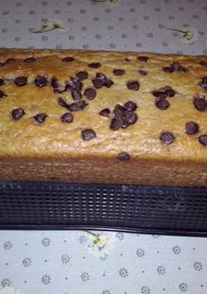 Una foto de Budín de banana y chips de chocolate!