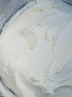 A picture of Swiss Meringue Buttercream.