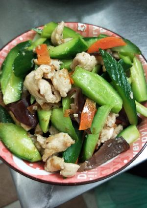 小黃瓜雞柳 的食譜成品照片