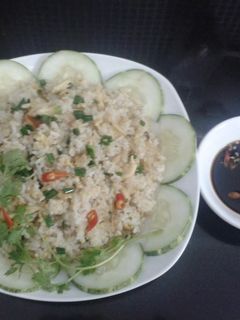 Hình của món Cơm rang ức gà.