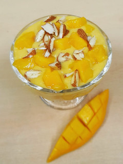 மேங்கோ rabdi (Mango rabdi recipe in tamil) செய்முறை முக்கிய புகைப்படம்