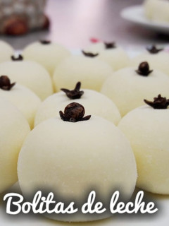 Una foto de Bolitas de leche. Papitas de leche. ¡Un bocado divino! Ideal para mesa dulce