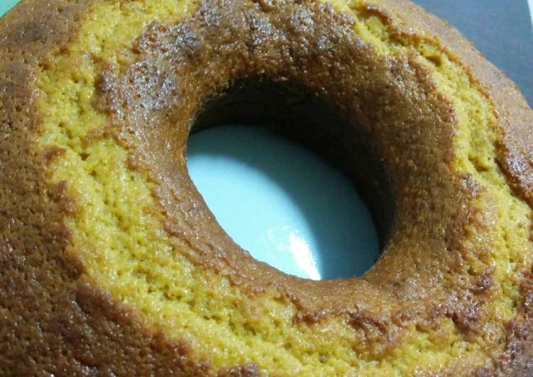 Bolo de cenoura com canela