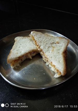 A picture of Pizza Sandwich.