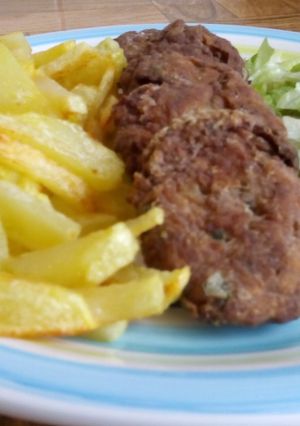 Una foto de Fricandelas de carne o hamburguesas chilenas