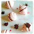 Besos de merengue y rosas