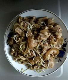 thịt bê xào giá