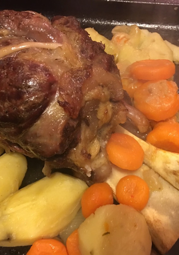Una foto de Osobuco con Vegetales