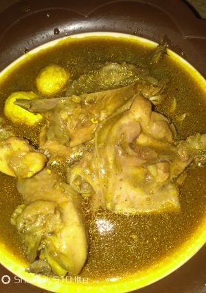 A picture of Chicken pepper soup.