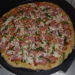A picture of Sausage pizza.