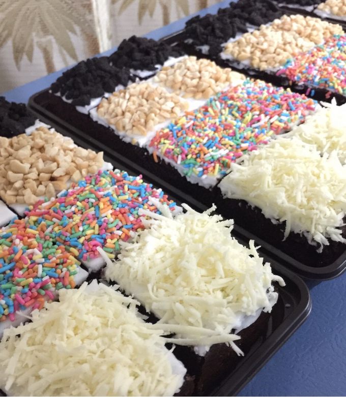 Onlayn porno: ota-onalarni sikish, tugish paytida aka-uka singil