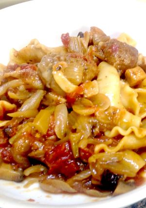A picture of Meatball Pasta Bake.