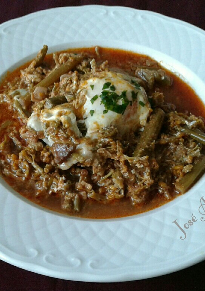 Una foto de Brocoles esparragados con huevos cuajados apto para personas con diabetes