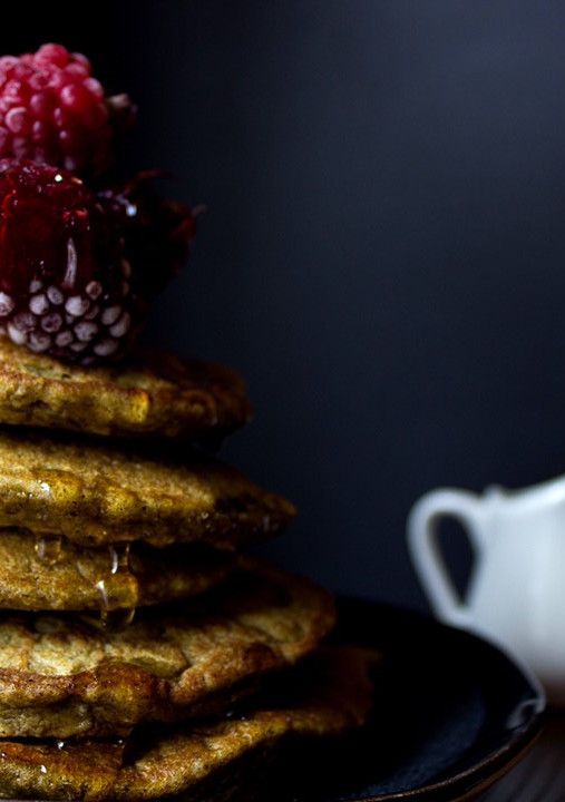 Una foto de Pancakes de avena y Matcha