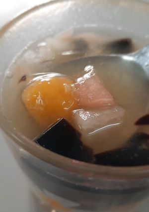 Hình của món Chè khoai dẻo dọn tủ.