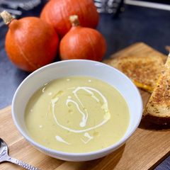 A picture of One Pot - Leek and Potato Soup 🏴󠁧󠁢󠁷󠁬󠁳󠁿.