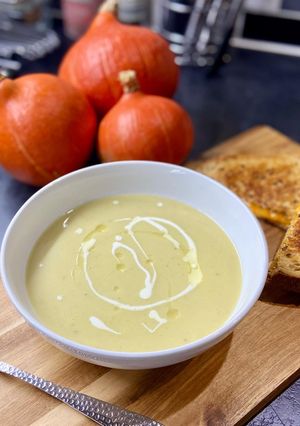 A picture of One Pot - Leek and Potato Soup 🏴.