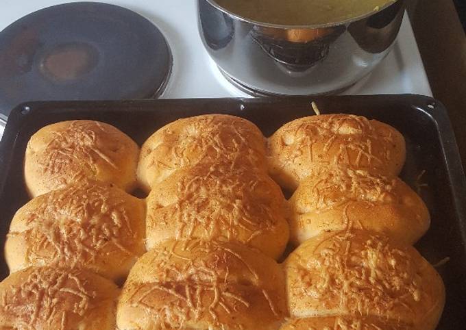 Pea & Ham Soup & Home made Bread