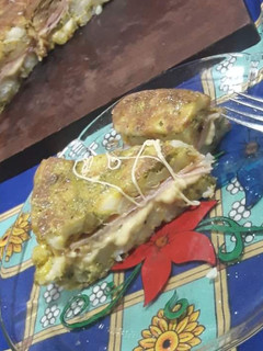 Una foto de Tortilla Rellena