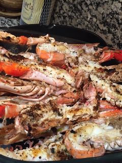 Una foto de Cigalas a la plancha