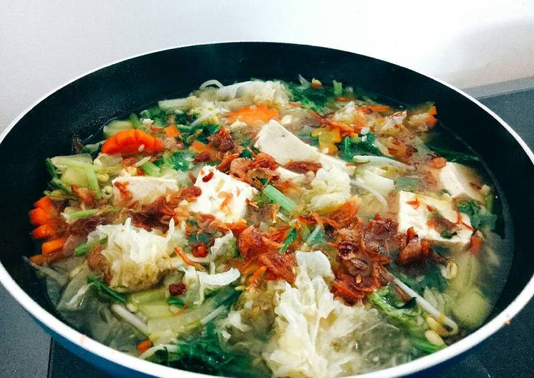 Sop tahu campur