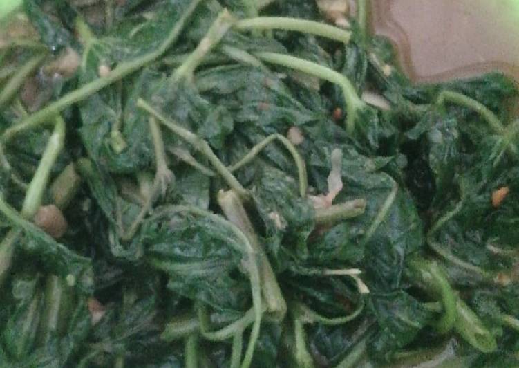 Resep: Sempurna Tumis kangkung khas cirebon