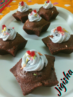 A picture of Chocolate cup cake.