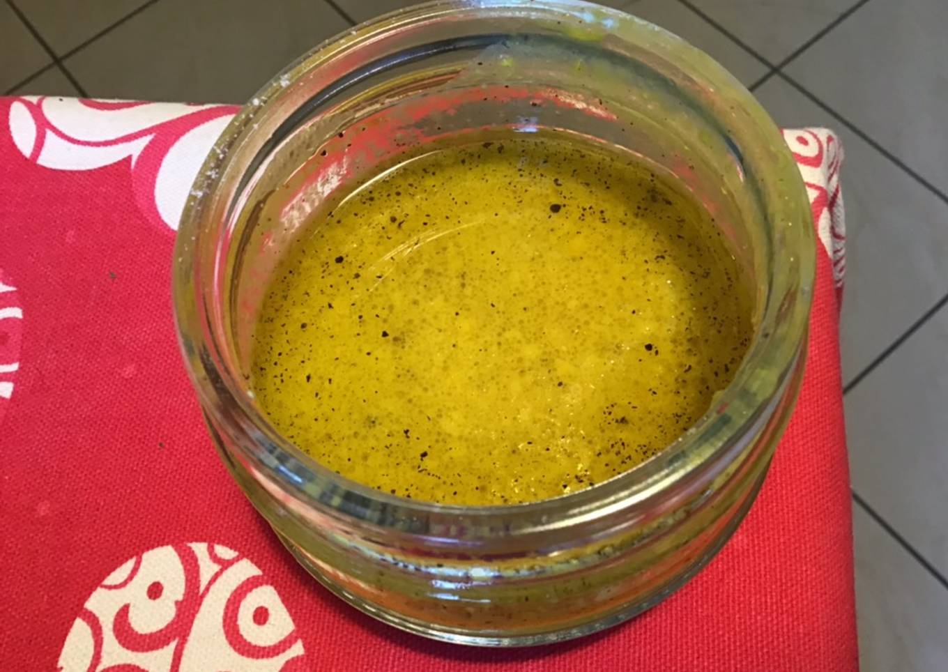 Recipe of Award-winning Sauce salade au vinaigre de cidre et moutarde aromatisée