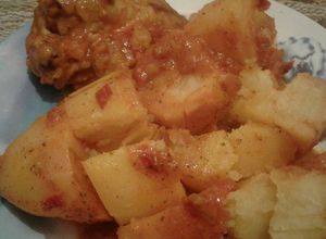 Una foto de Estofado de papas y pollo