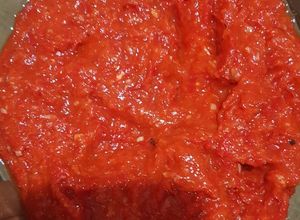 Une photo de Harissa fumée