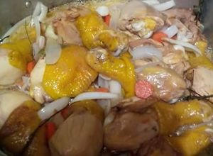 Una foto de Pollo a la cerveza