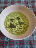 Gnocchetti con feta, zucchine e menta