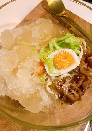 รูปของ บะหมี่เย็นบลูโกกิ Naengmyeon🍜style by barbie👩🏼🍳