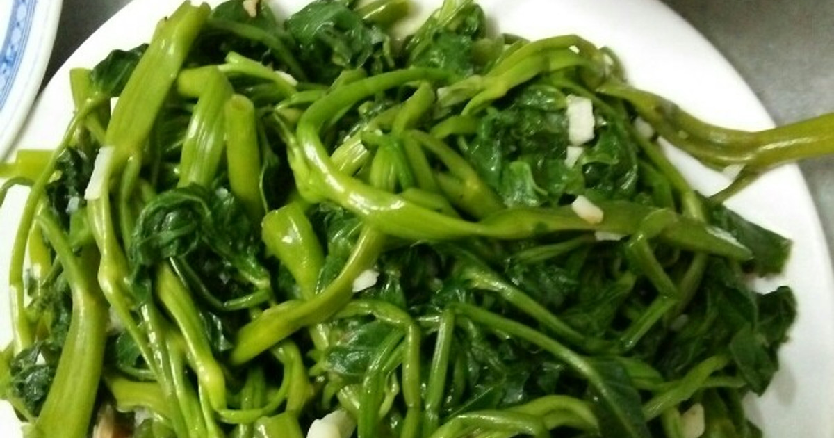 Cách Làm Món Rau Muống 2in1 Canh Rau Muống Rau Muống Xào Tỏi của Trịnh ...