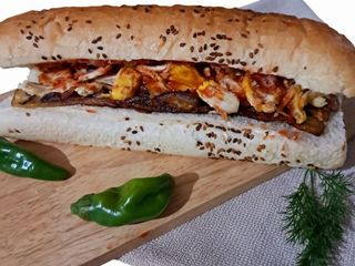 ساندویچ مرغ و بادمجان