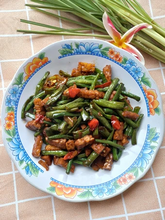 Cara Mudah Membuat Resep Tumis kacang panjang dan tempe kecap favorit yang Enak Banget Anti Ribet, Mantap Sekali