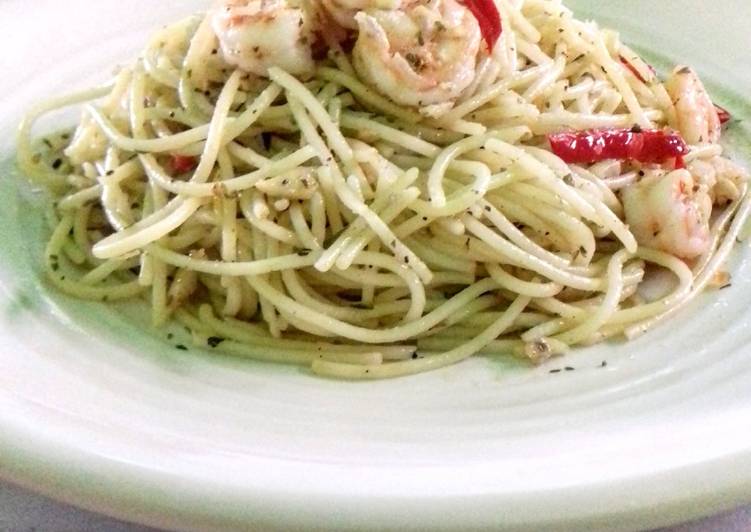 Bagaimana Membuat Spaghetti Aglio e Olio Anti Gagal