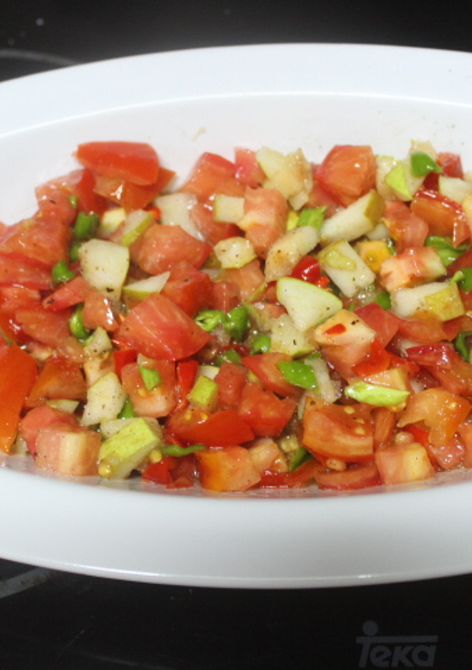 Una foto de Pico de gallo con peras y sin cebolla