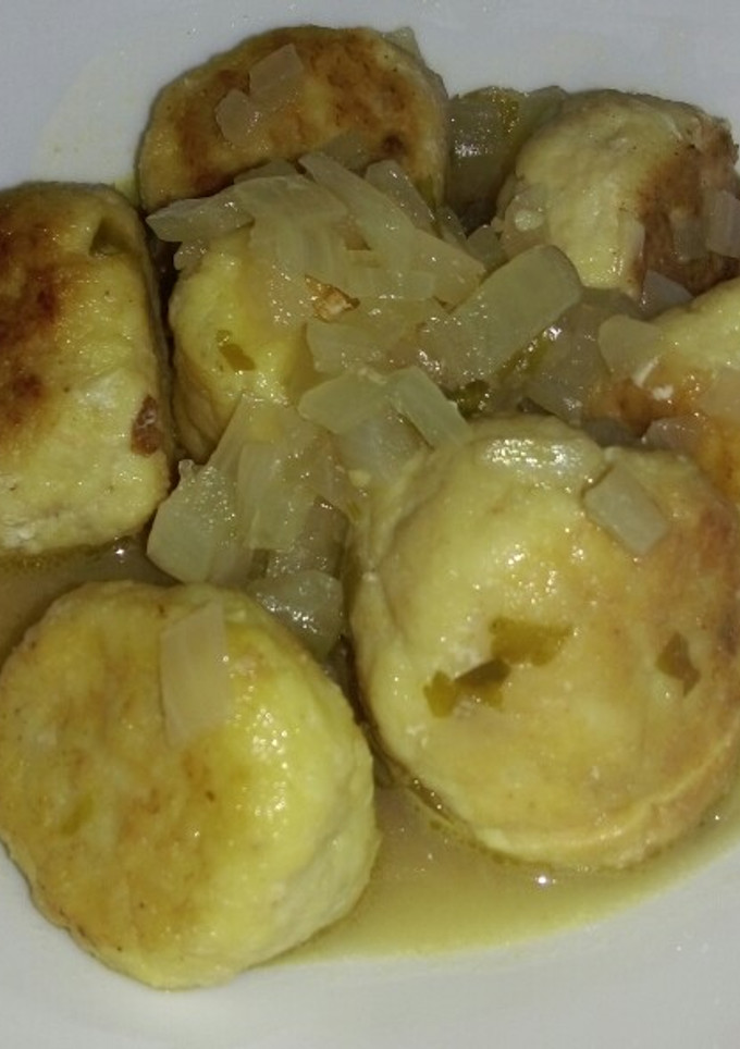 Una foto de Albóndigas de merluza y gambas