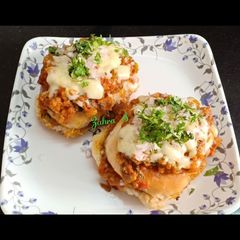 A picture of Roasted Garlic Masala Pav.