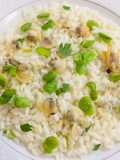 Riso,pecorino, fave e vongole