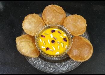 How to Make Delicious Aamras Poori