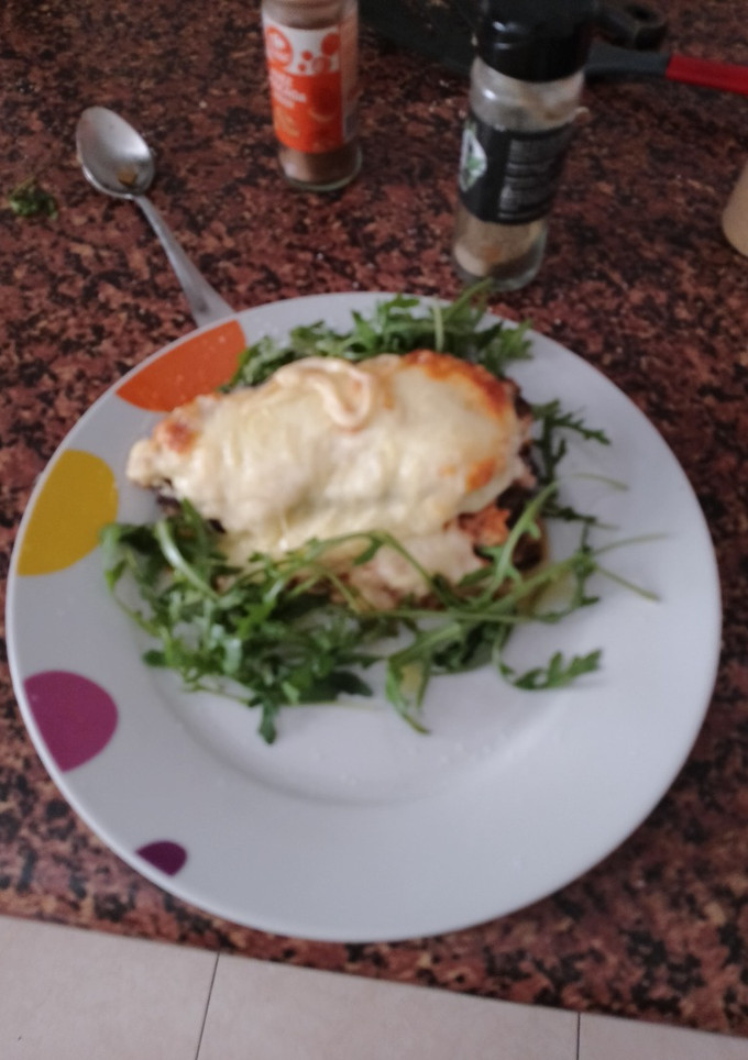 Una foto de Lasaña de berenjenas y atún