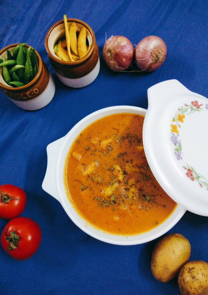 क्रीम वाले आलू (Cream wale aloo recipe in Hindi) रेसिपी मुख्य फोटो