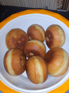 A picture of Doughnuts.